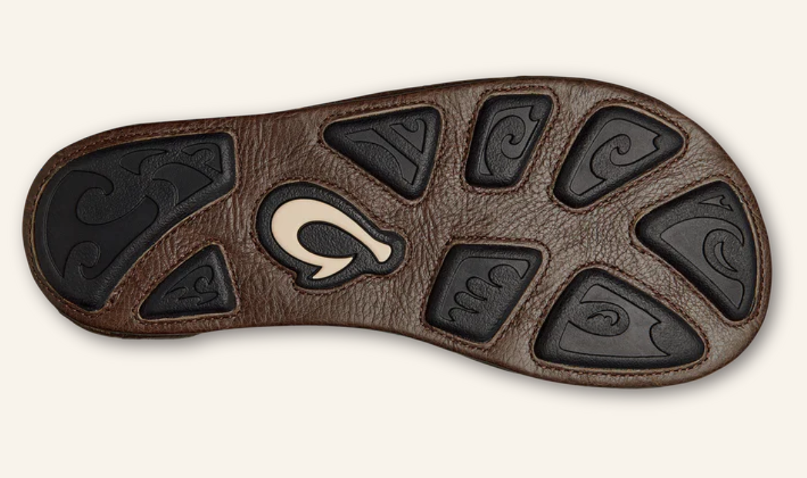 OluKai Men's Hiapo, Rum/Dark Wood