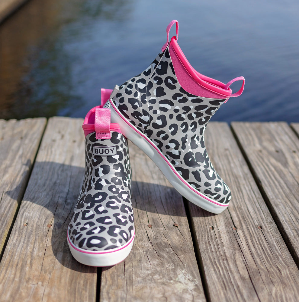 Women's Pink Cheetah Buoy Boots