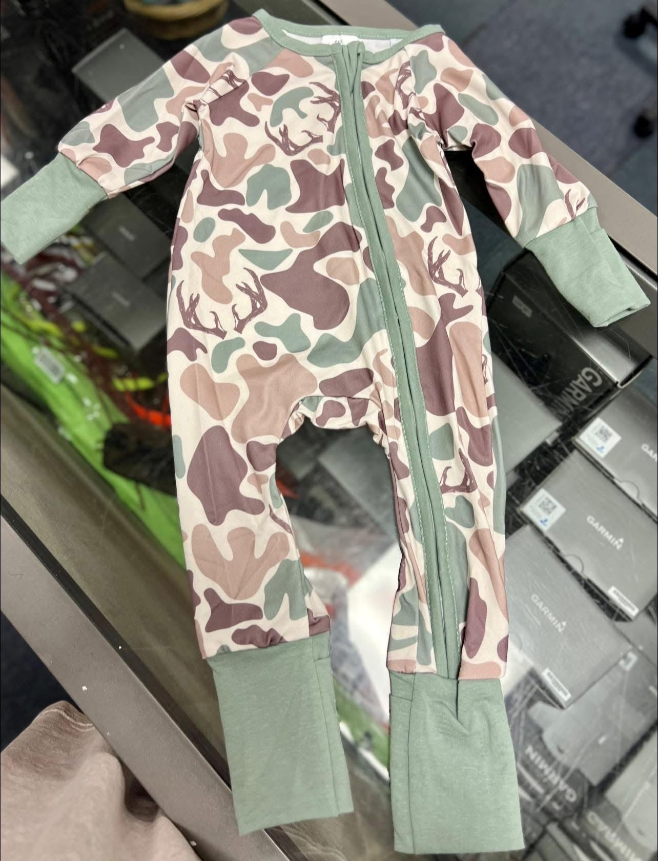 Deer Hunting Camoflauge Baby Zippy