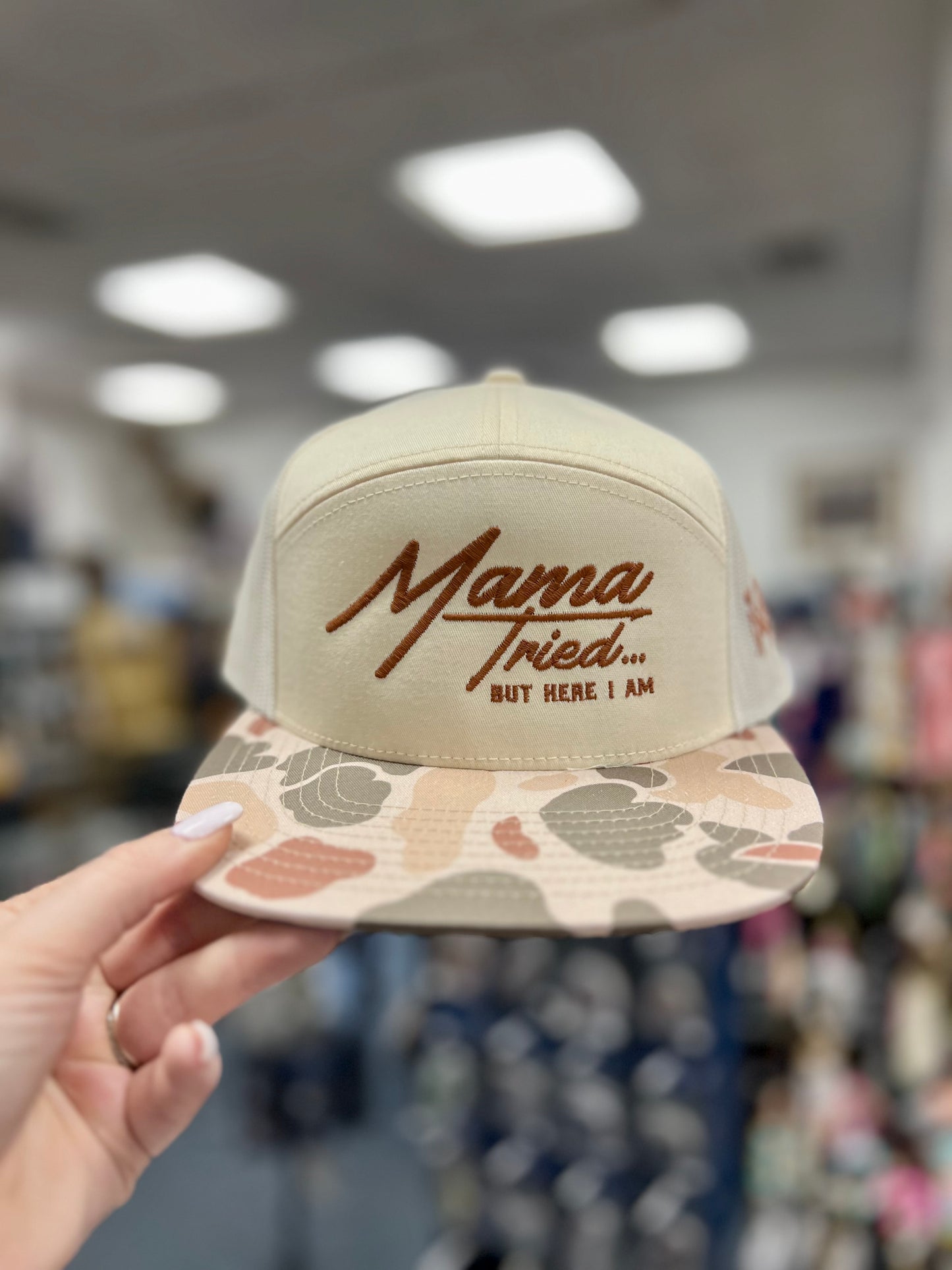 Mama Tried Ultra, 7 Panel Field Camo