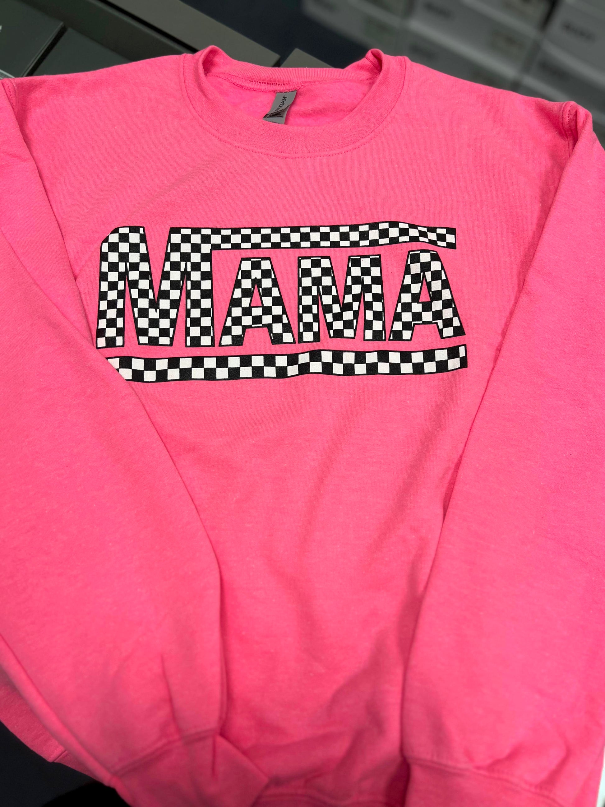 Mama Checkered Crewneck (Pink) – Rivershore Outfitters