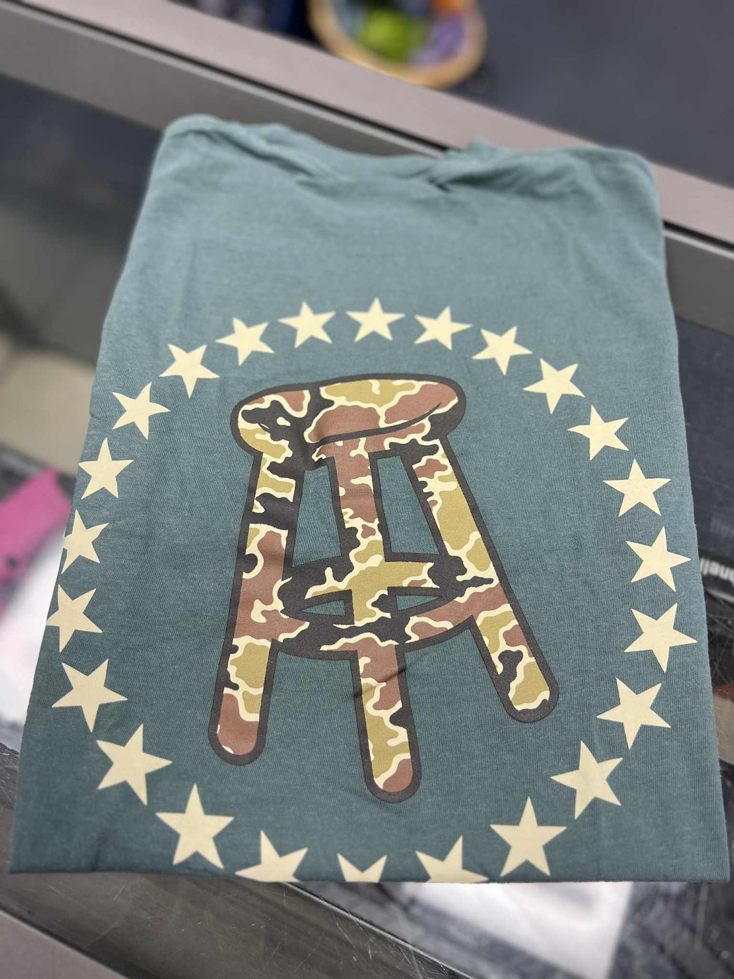Barstool Stool & Stars Camo Pocket Tee, Green