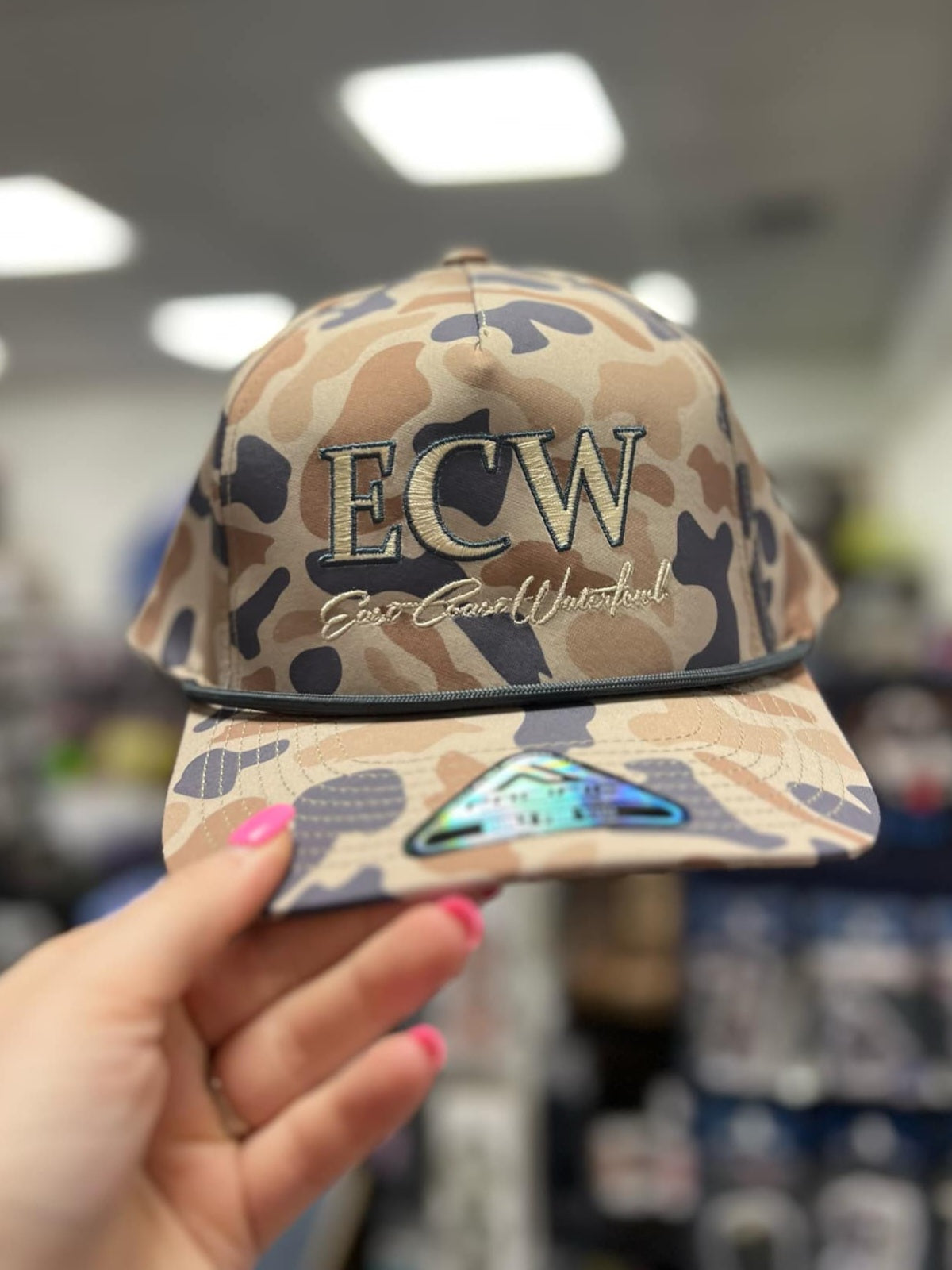 ECW, 112 Canyon Duck Camo Embroidered Script Hat